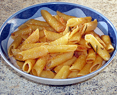 Pasta con lardo e rosmarino