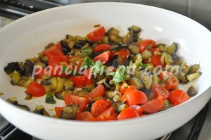 Pasta melanzane e pomodorini