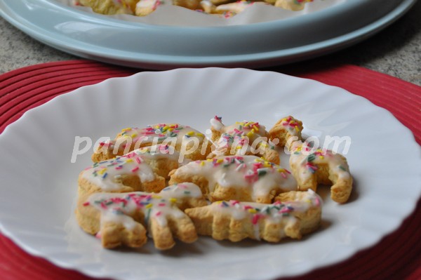 Biscottini friabili con glassa