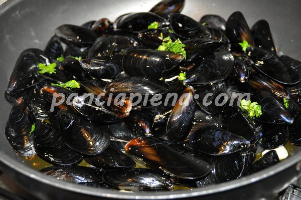 Cozze alla marinara