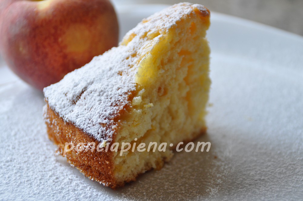 Torta alle pesche